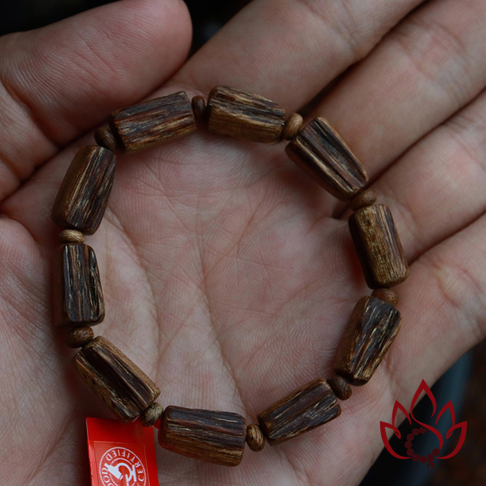 Vòng Trầm Hương Trúc Thô | Trầm Kiến Tự Nhiên